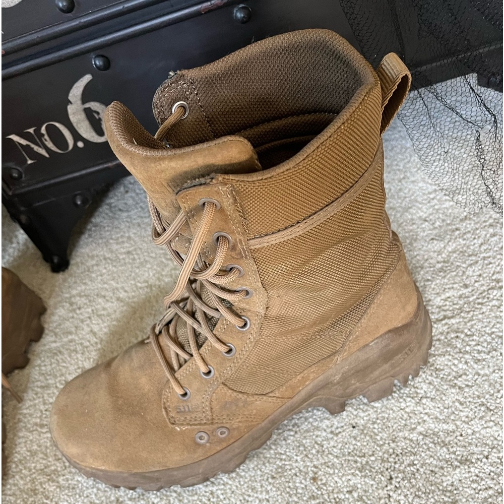 men’s tactical boots